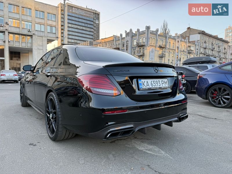 Фото Mercedes-Benz E-Class з оголошення AUTO.RIA