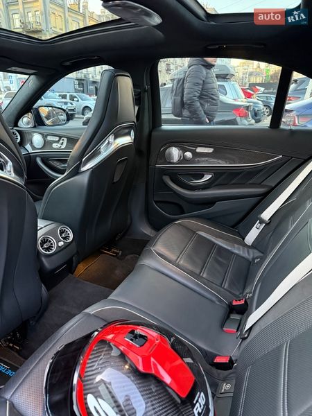Фото Mercedes-Benz E-Class з оголошення AUTO.RIA