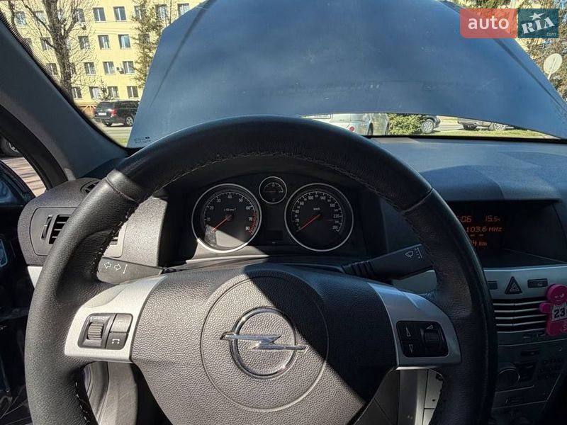 Фото Opel Astra з оголошення AUTO.RIA