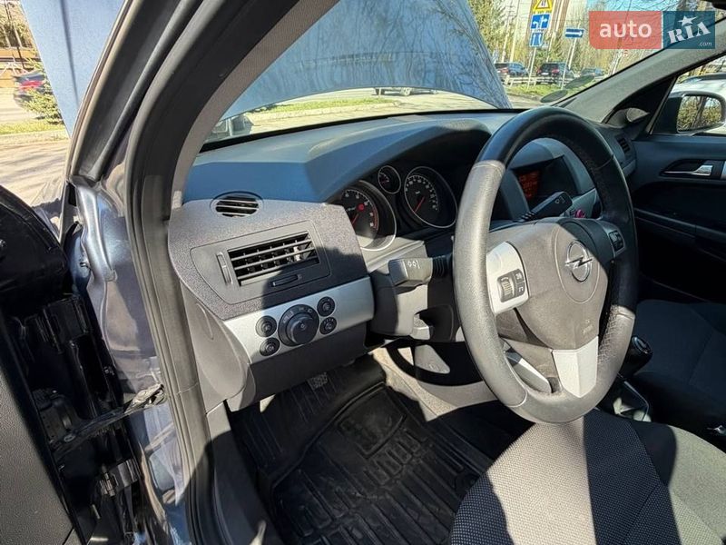 Фото Opel Astra з оголошення AUTO.RIA