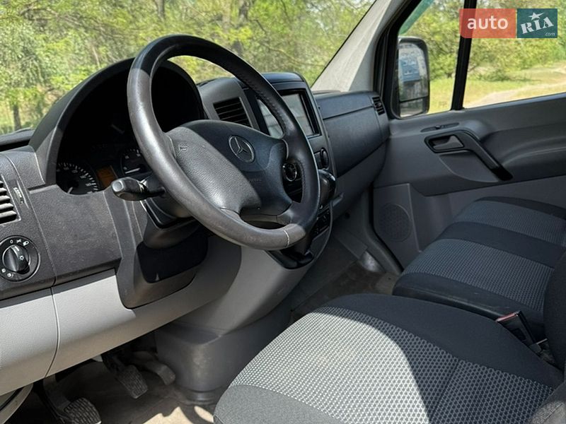 Фото Mercedes-Benz Sprinter з оголошення AUTO.RIA