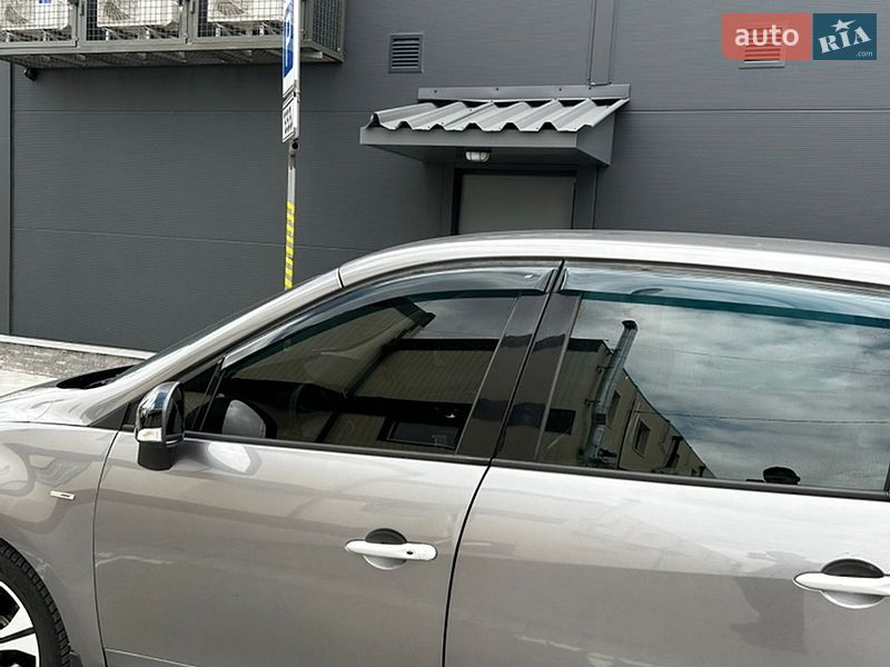Фото Renault Scenic з оголошення AUTO.RIA