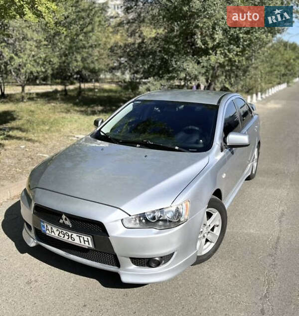 Фото Mitsubishi Lancer з оголошення AUTO.RIA
