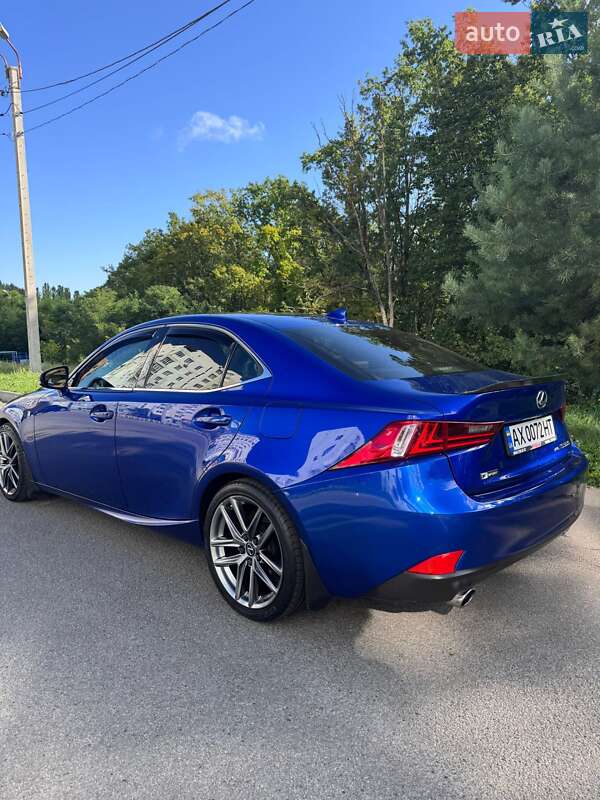 Фото Lexus IS з оголошення AUTO.RIA