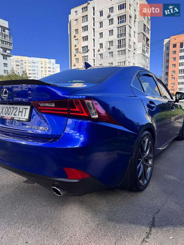 Фото Lexus IS з оголошення AUTO.RIA