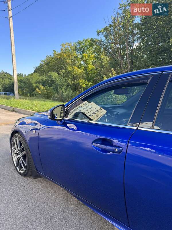 Фото Lexus IS з оголошення AUTO.RIA