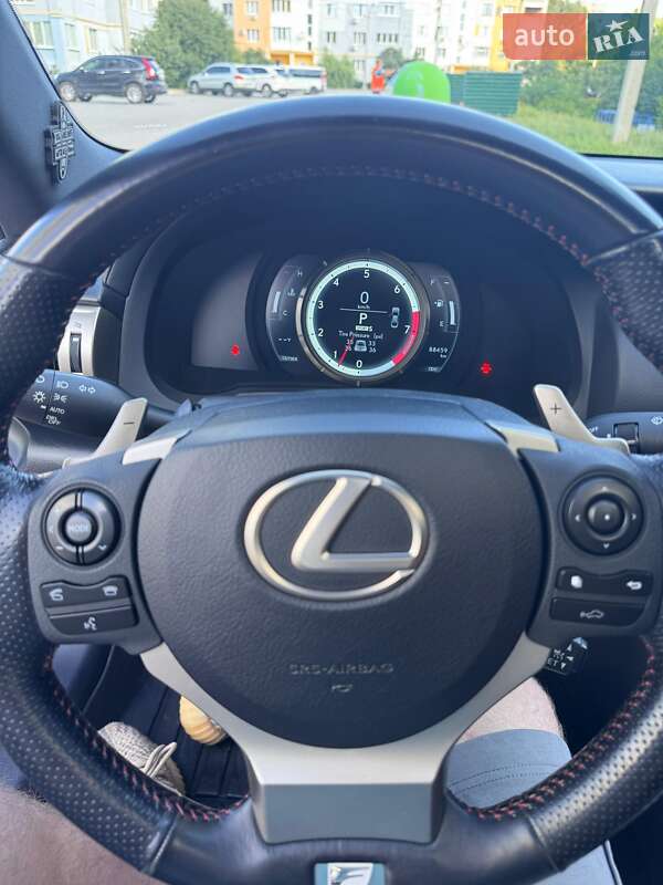 Фото Lexus IS з оголошення AUTO.RIA