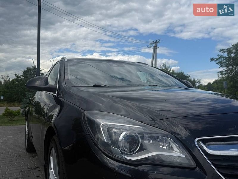 Фото Opel Insignia з оголошення AUTO.RIA