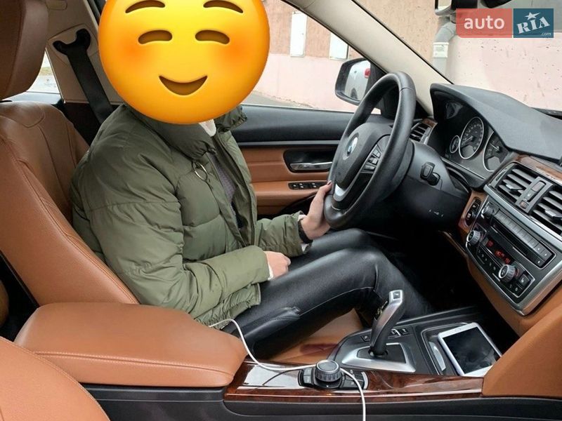 Фото BMW 3 Series з оголошення AUTO.RIA