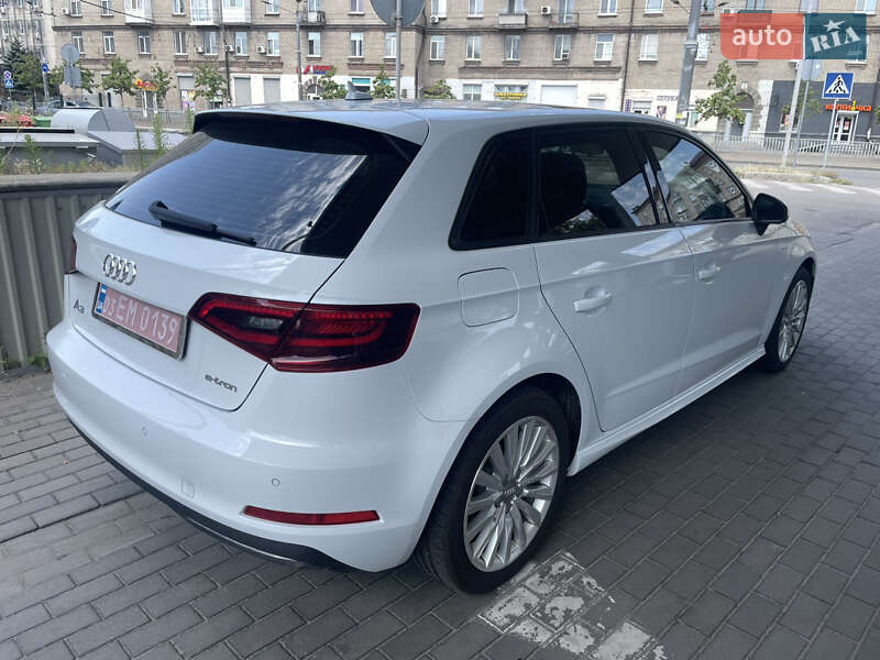 Фото Audi A3 з оголошення AUTO.RIA