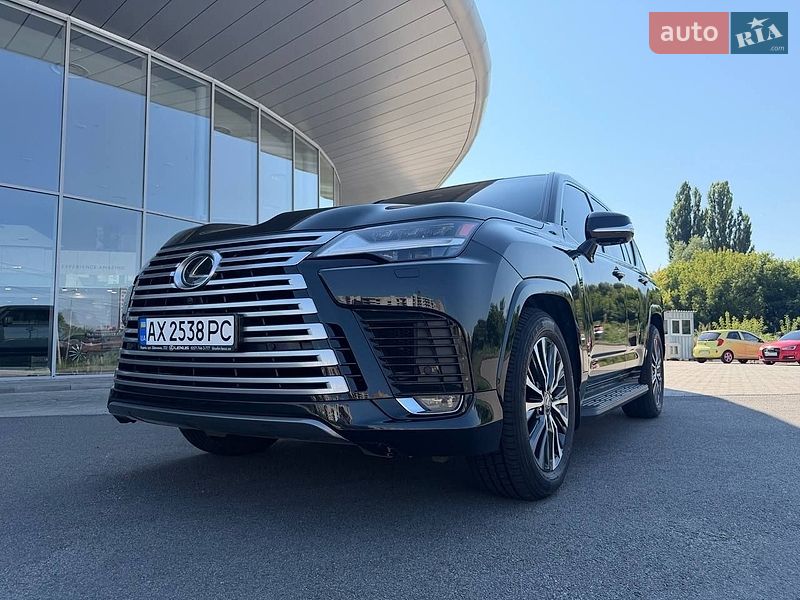 Фото Lexus LX з оголошення AUTO.RIA