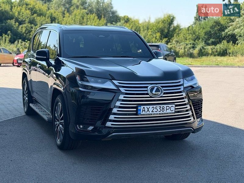 Фото Lexus LX з оголошення AUTO.RIA