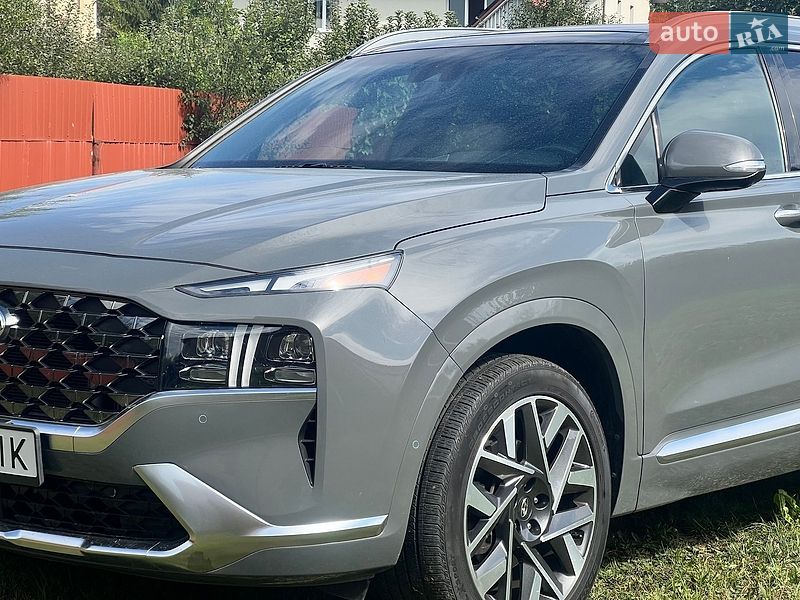 Фото Hyundai Santa FE з оголошення AUTO.RIA