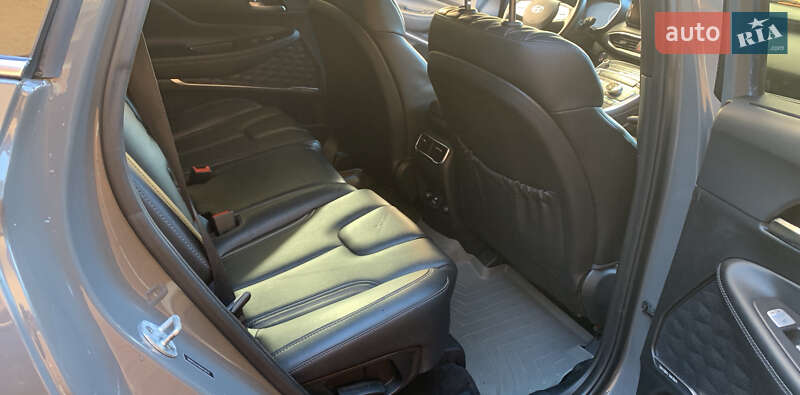 Фото Hyundai Santa FE з оголошення AUTO.RIA