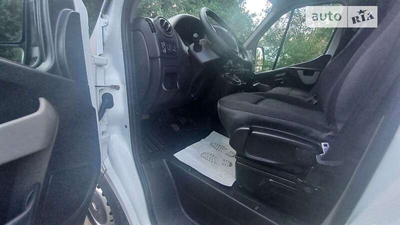 Фото Opel Movano з оголошення AUTO.RIA