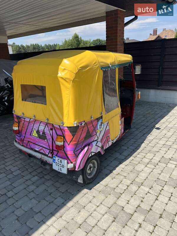 Фото Bajaj RE з оголошення AUTO.RIA