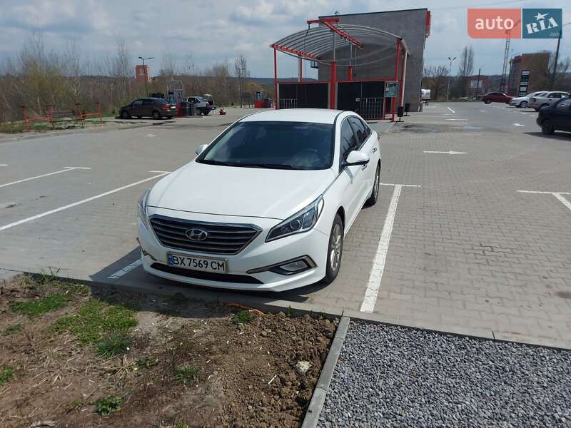 Фото Hyundai Sonata з оголошення AUTO.RIA