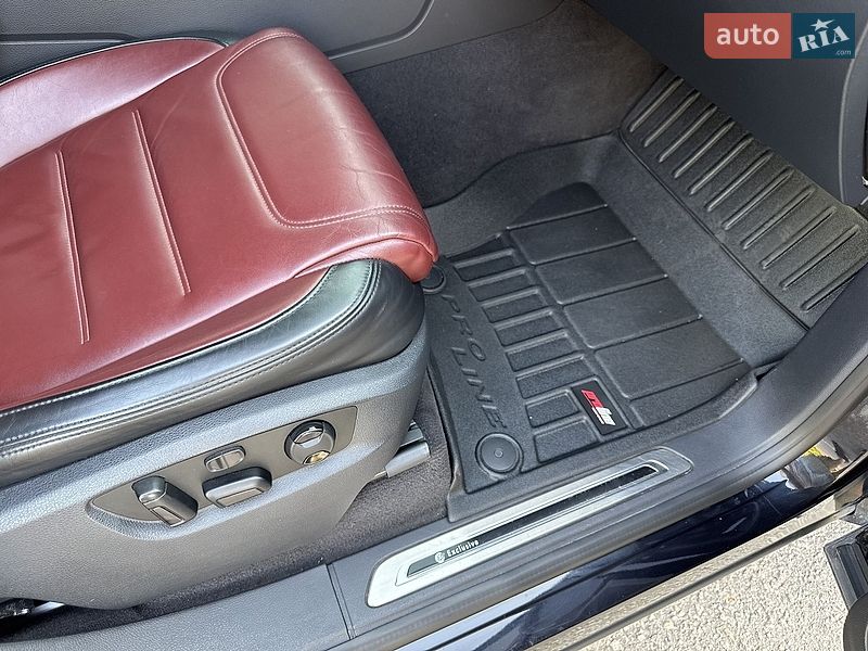 Фото Volkswagen Touareg з оголошення AUTO.RIA