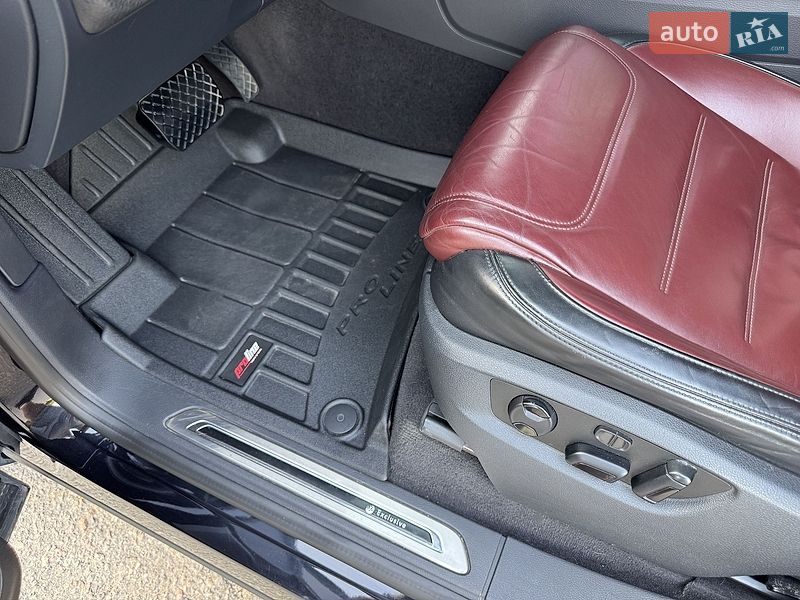 Фото Volkswagen Touareg з оголошення AUTO.RIA
