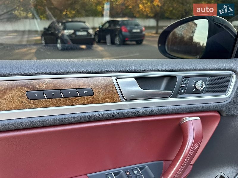 Фото Volkswagen Touareg з оголошення AUTO.RIA