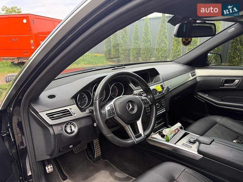 Фото Mercedes-Benz E-Class з оголошення AUTO.RIA
