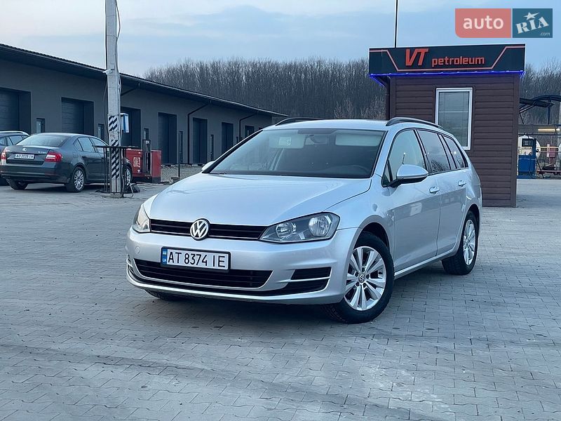 Фото Volkswagen Golf з оголошення AUTO.RIA