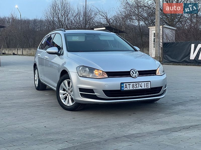 Фото Volkswagen Golf з оголошення AUTO.RIA