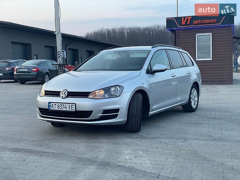Фото Volkswagen Golf з оголошення AUTO.RIA