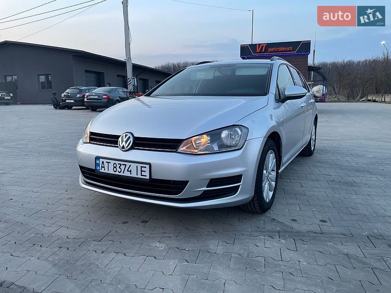 Фото Volkswagen Golf з оголошення AUTO.RIA