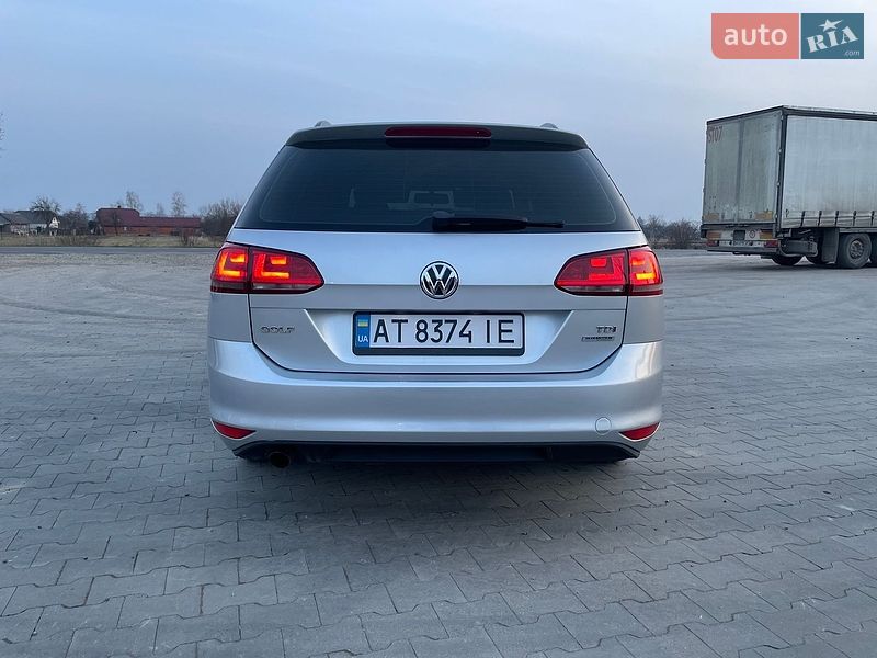 Фото Volkswagen Golf з оголошення AUTO.RIA