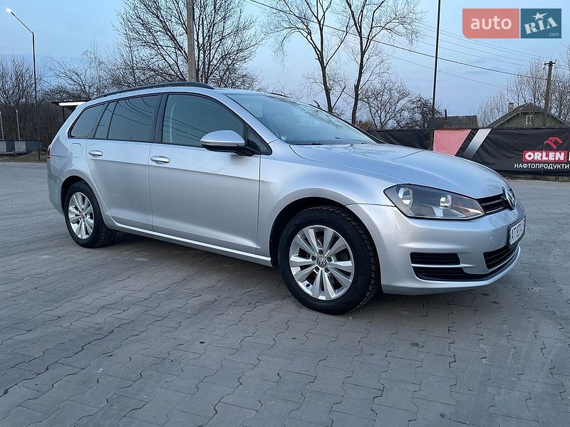 Фото Volkswagen Golf з оголошення AUTO.RIA