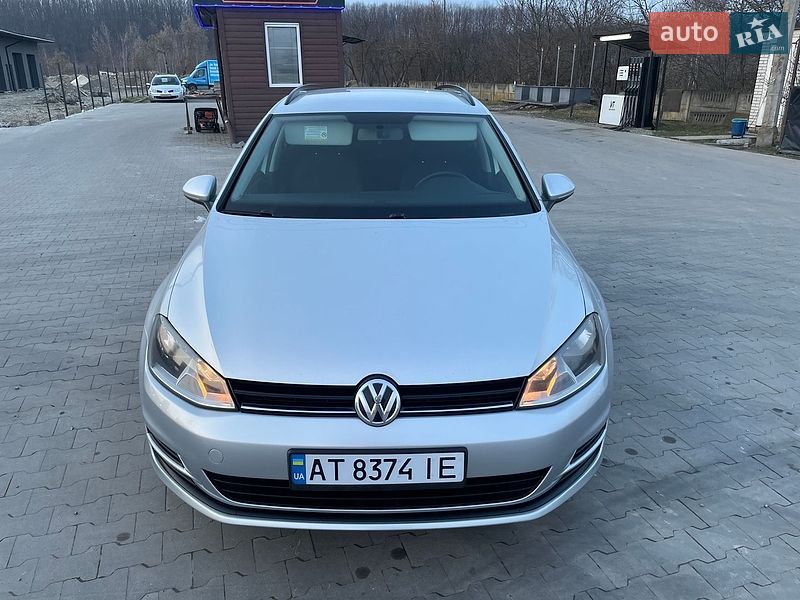 Фото Volkswagen Golf з оголошення AUTO.RIA