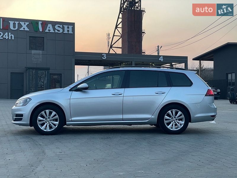 Фото Volkswagen Golf з оголошення AUTO.RIA