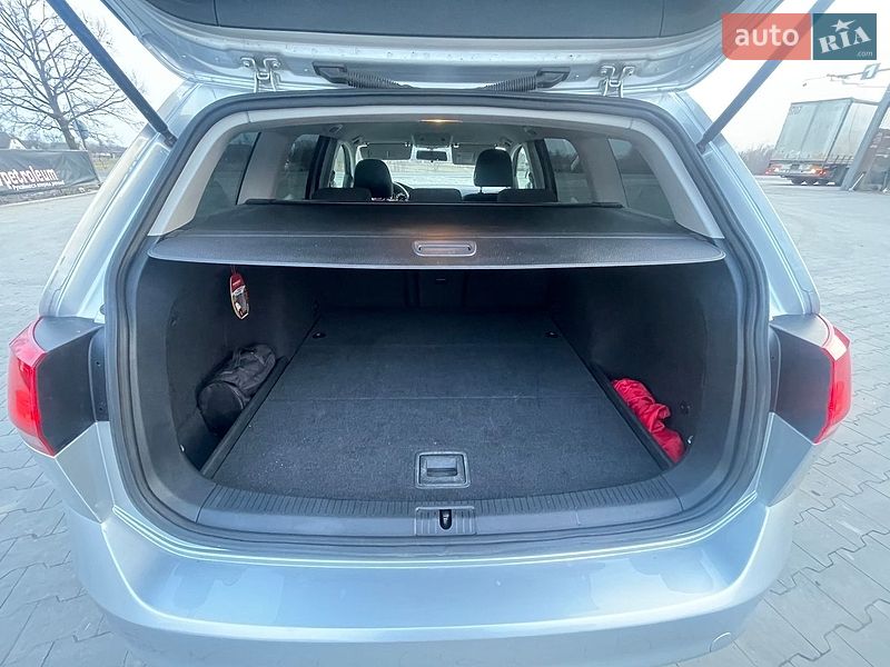 Фото Volkswagen Golf з оголошення AUTO.RIA