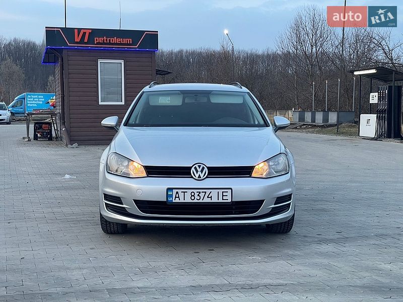 Фото Volkswagen Golf з оголошення AUTO.RIA