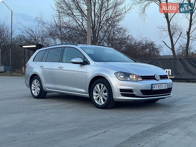 Фото Volkswagen Golf з оголошення AUTO.RIA