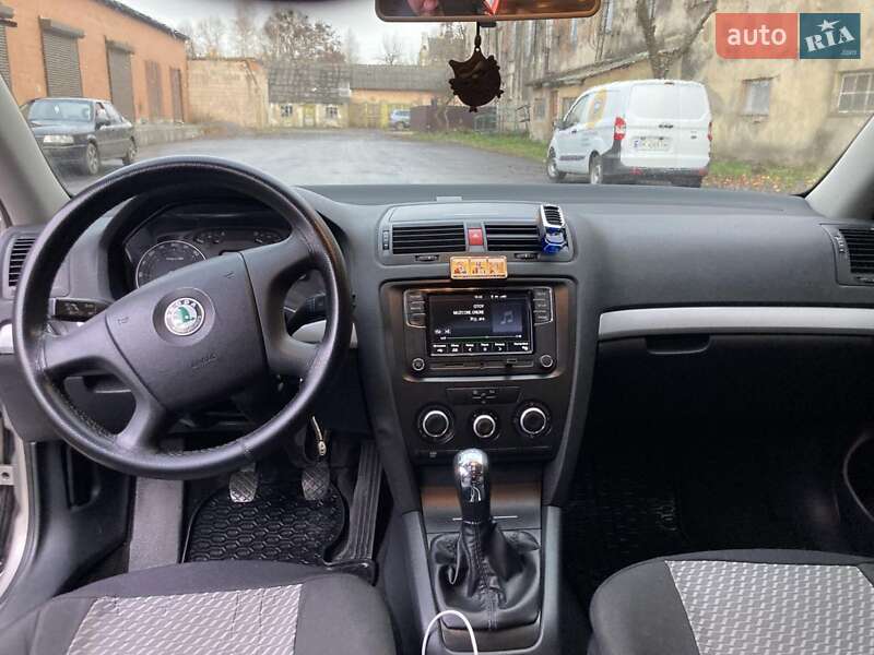 Фото Skoda Octavia з оголошення AUTO.RIA