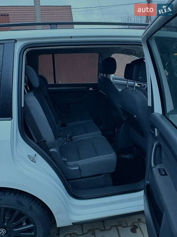 Фото Volkswagen Touran з оголошення AUTO.RIA