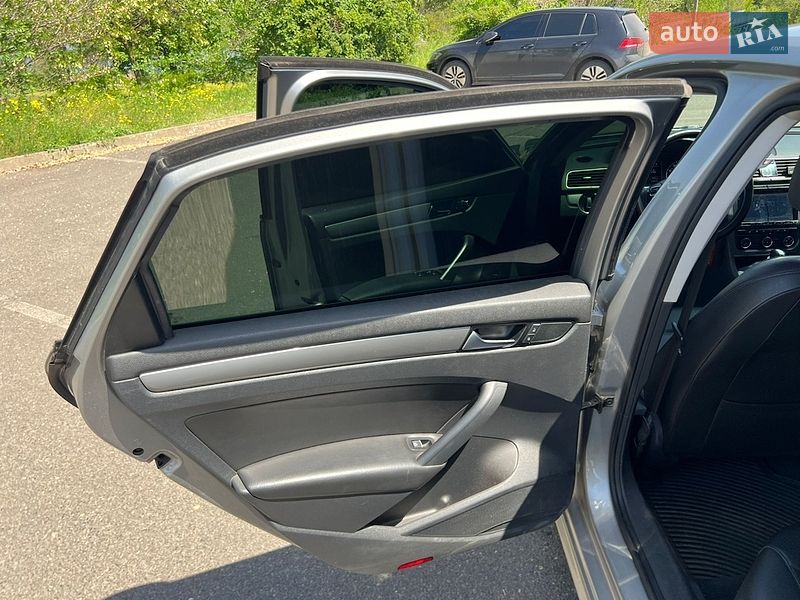 Фото Volkswagen Passat з оголошення AUTO.RIA
