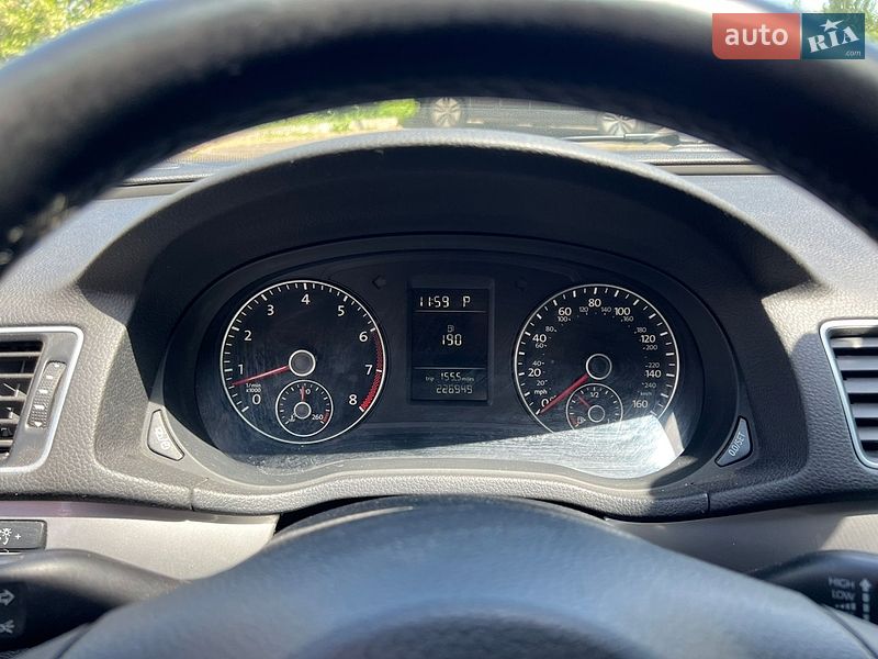 Фото Volkswagen Passat з оголошення AUTO.RIA