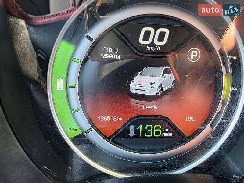 Фото Fiat 500e з оголошення AUTO.RIA