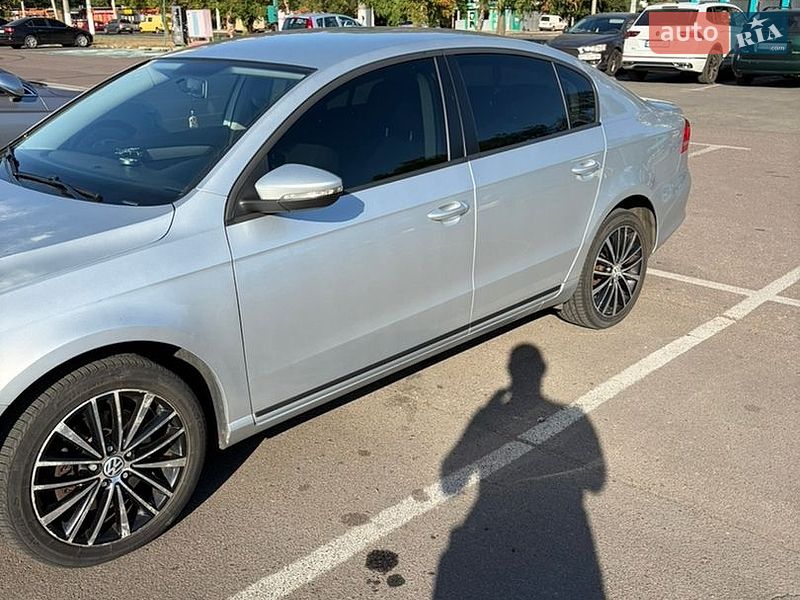 Фото Volkswagen Passat з оголошення AUTO.RIA