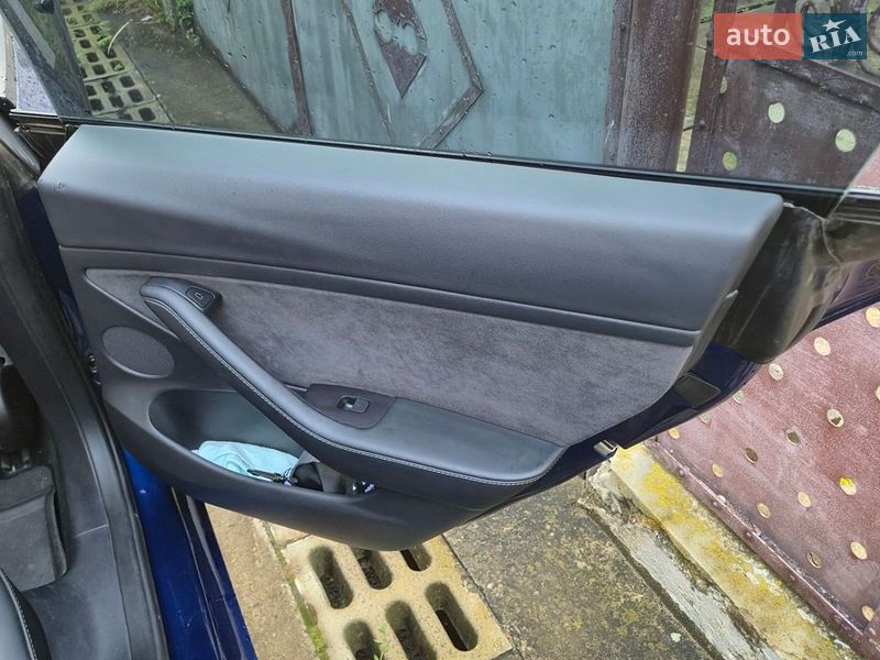 Фото Tesla Model 3 з оголошення AUTO.RIA
