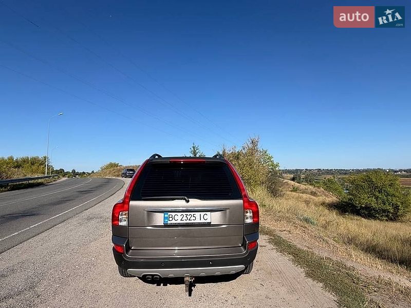 Фото Volvo XC90 з оголошення AUTO.RIA