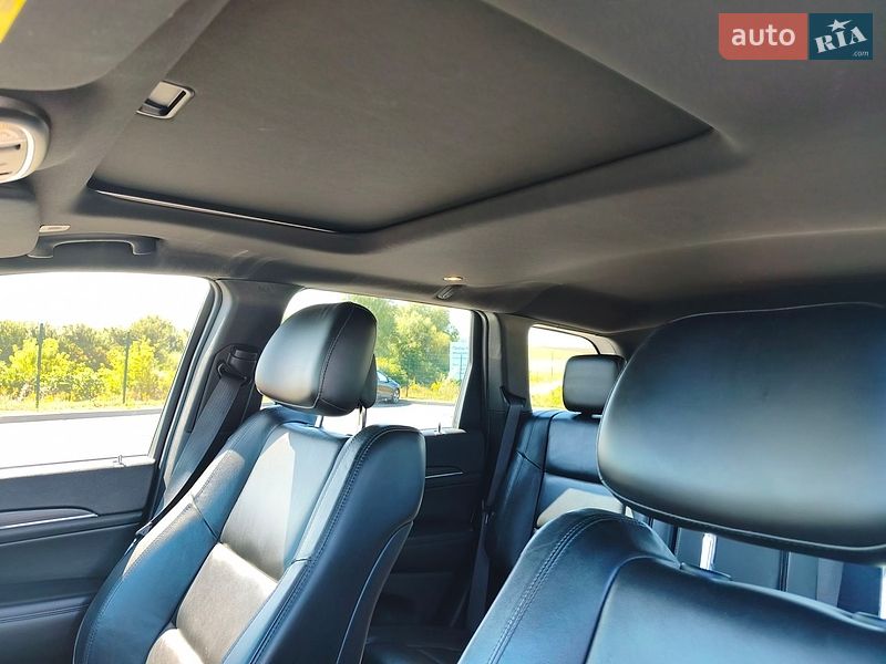 Фото Jeep Grand Cherokee з оголошення AUTO.RIA
