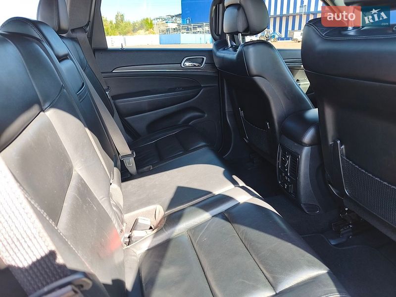 Фото Jeep Grand Cherokee з оголошення AUTO.RIA