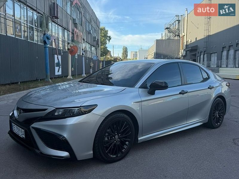 Фото Toyota Camry з оголошення AUTO.RIA