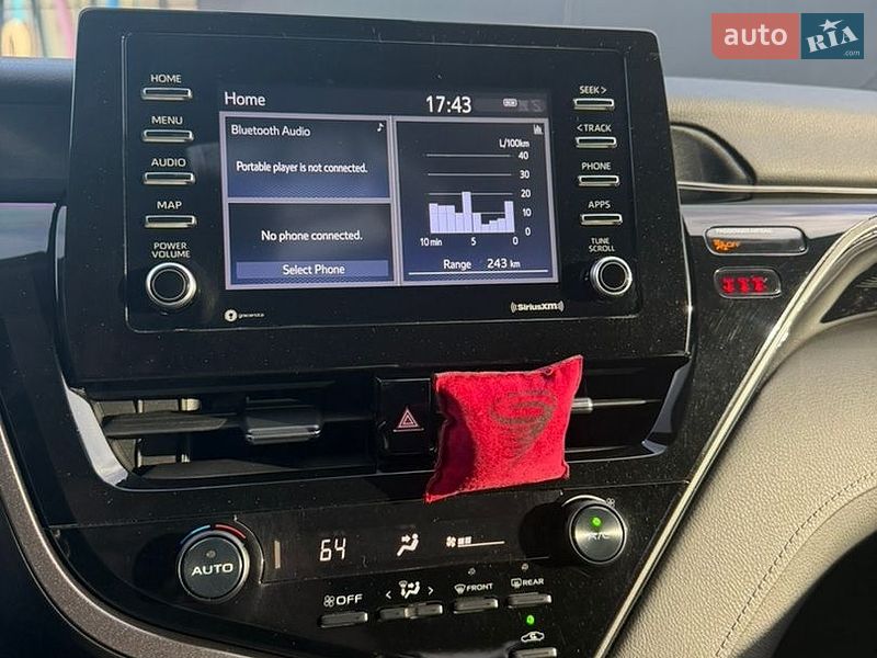 Фото Toyota Camry з оголошення AUTO.RIA
