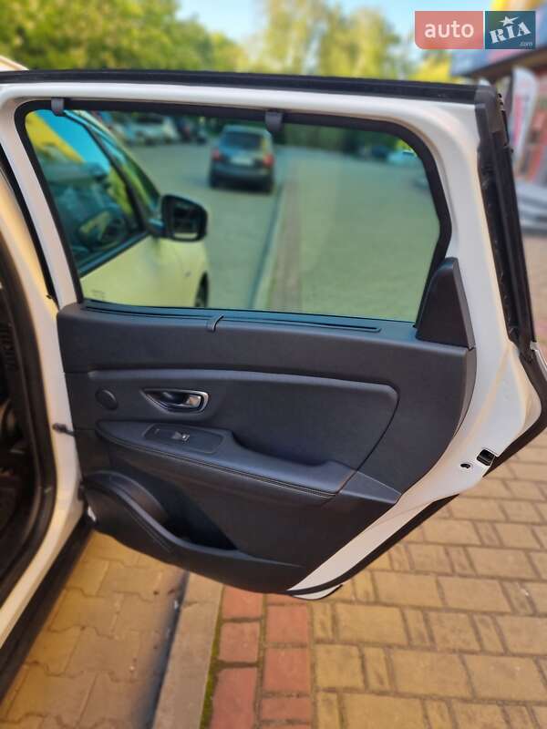 Фото Renault Grand Scenic з оголошення AUTO.RIA