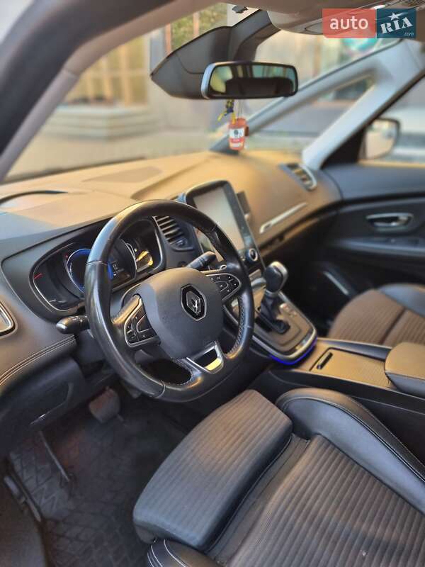 Фото Renault Grand Scenic з оголошення AUTO.RIA
